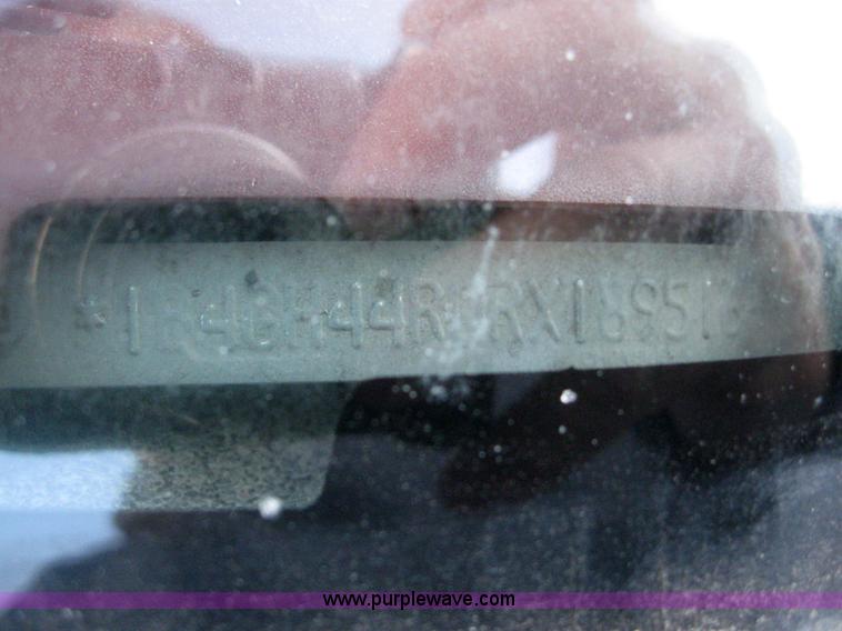 image for item 3149 1994 Dodge Grand Caravan SE