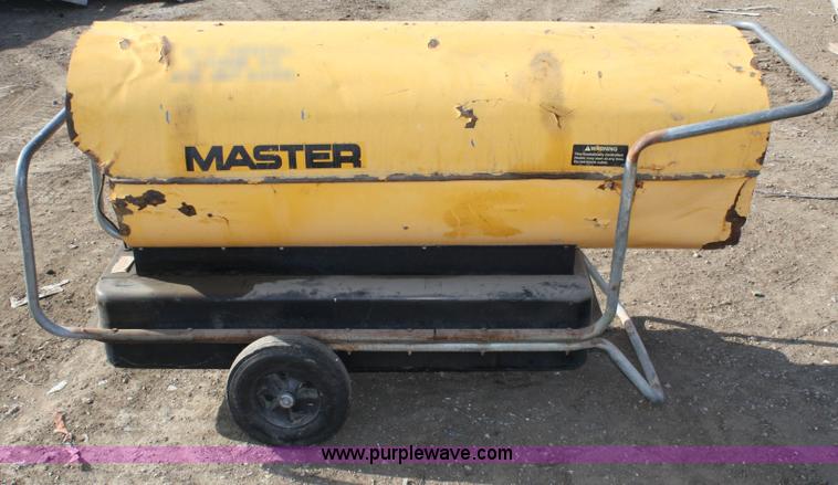image for item 4968 Master B600D heater