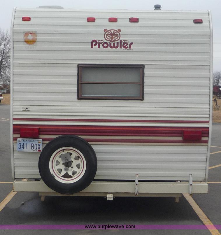 image for item 5609 1986 Fleetwood Prowler camper