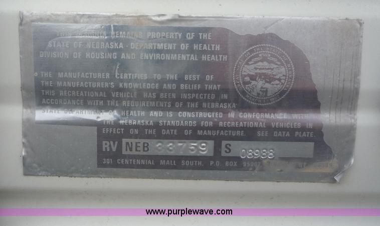 image for item 5609 1986 Fleetwood Prowler camper