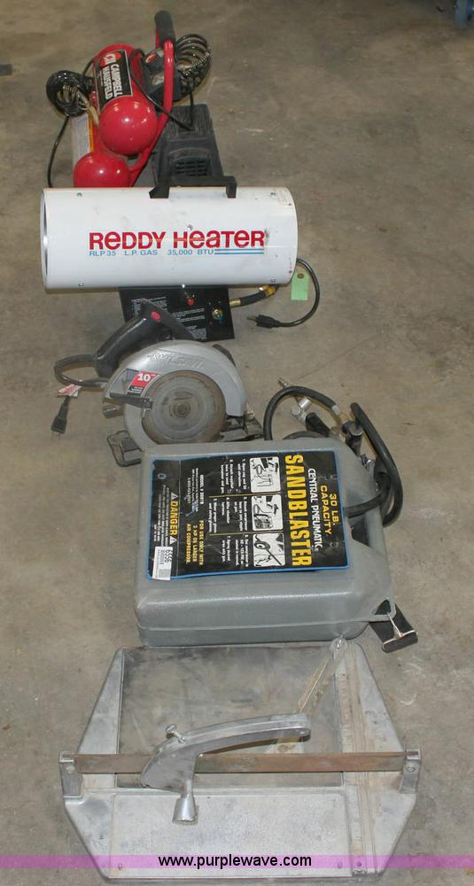 image for item 6556 Assorted tools