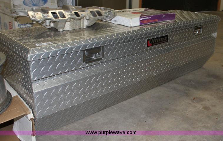 image for item 6557 Ultima truck toolbox