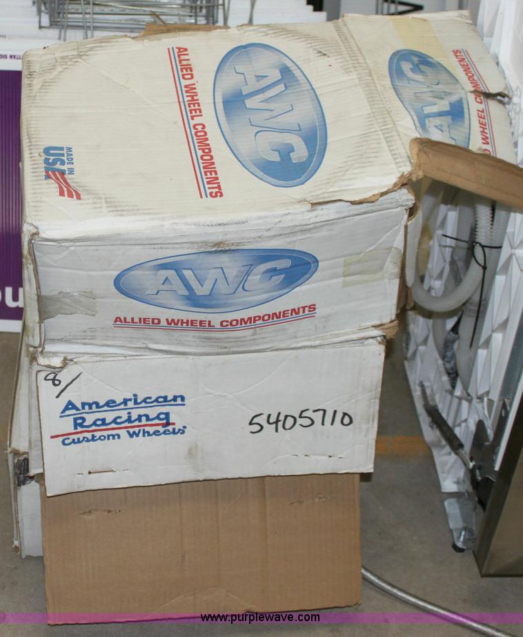 image for item 6557 Ultima truck toolbox