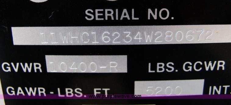 image for item 8090 2004 W-W tandem-axle cargo trailer