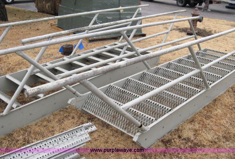 image for item 8092 Mezzanine