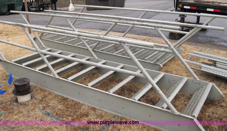 image for item 8092 Mezzanine