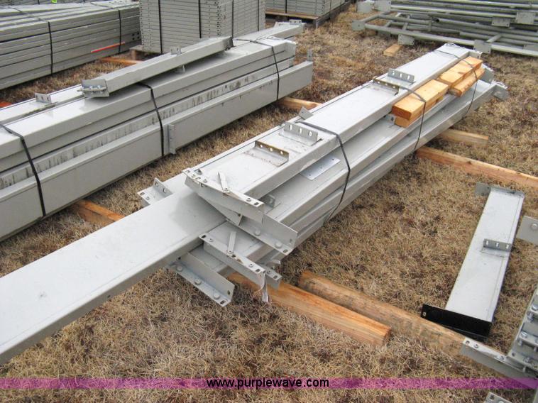 image for item 8092 Mezzanine