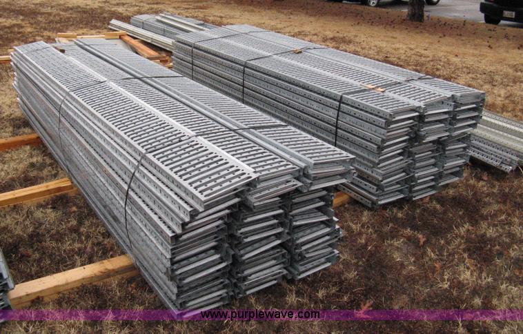 image for item 8092 Mezzanine