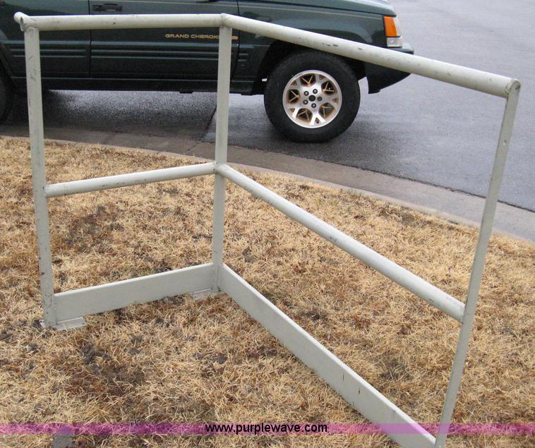 image for item 8092 Mezzanine