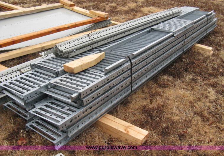 image for item 8092 Mezzanine