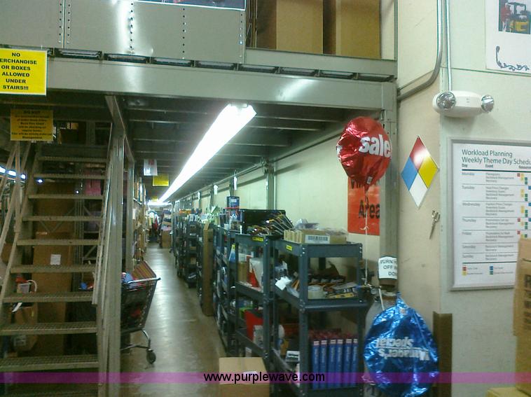 image for item 8092 Mezzanine