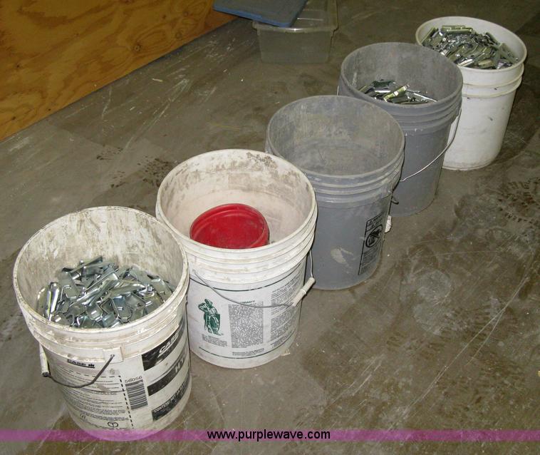 image for item 8093 Commercial shelving