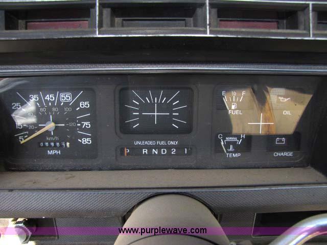 image for item 8248 1984 Ford F150 pickup