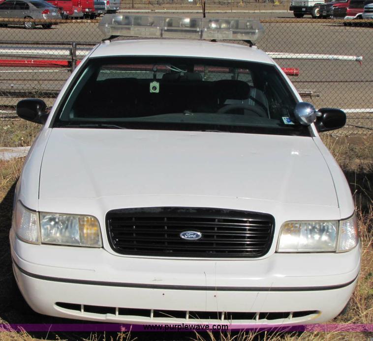 image for item 8307 1999 Ford Crown Victoria Police Interceptor
