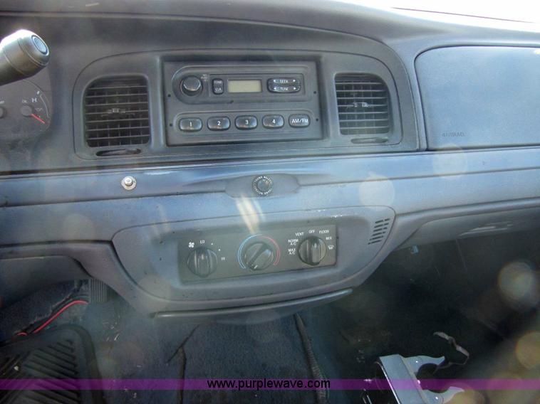 image for item 8307 1999 Ford Crown Victoria Police Interceptor