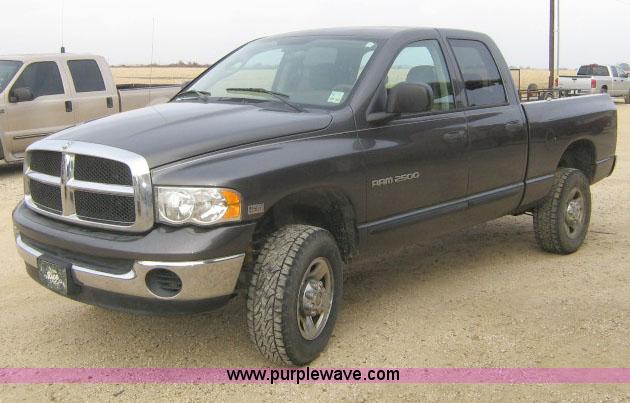 image for item 9339 2004 Dodge Ram 2500 Quad pickup truck
