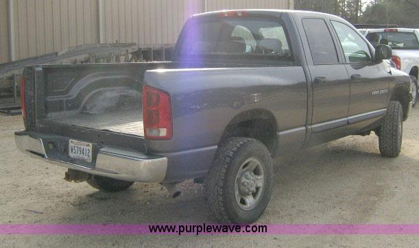 image for item 9339 2004 Dodge Ram 2500 Quad pickup truck