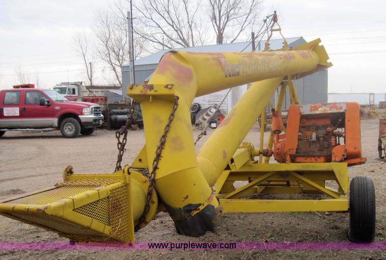 image for item 3172 Klein Hurricane 12" water pump