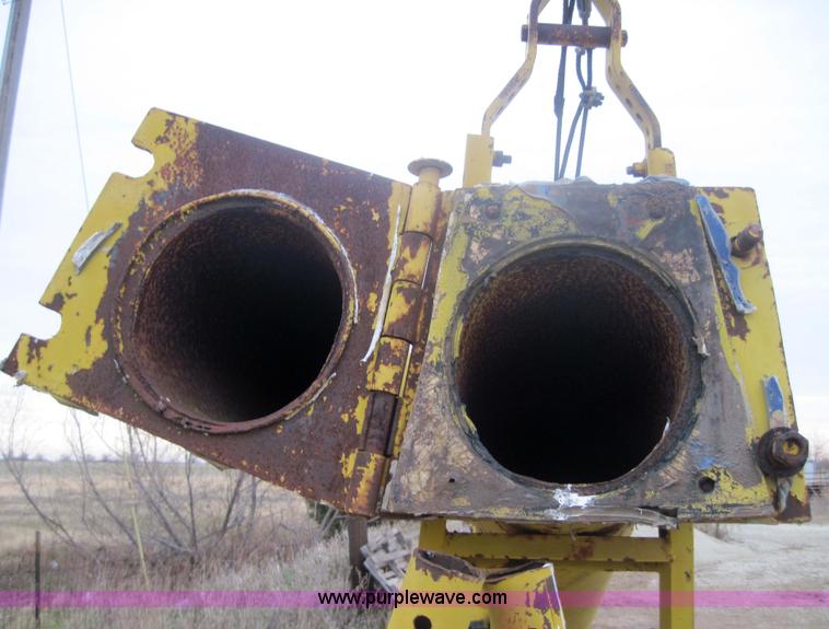 image for item 3172 Klein Hurricane 12" water pump