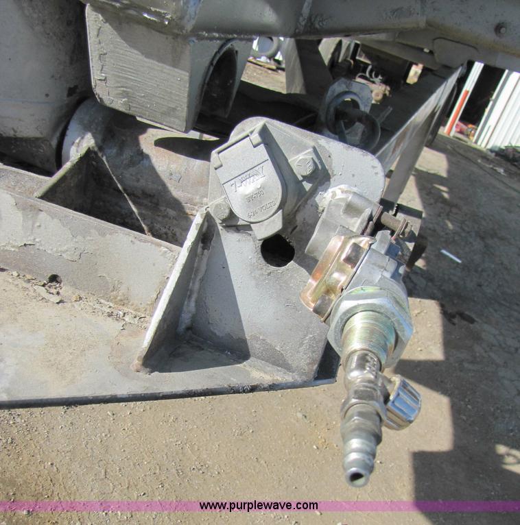 image for item 3519 1998 Clement LW3829 38' steel end dump trailer