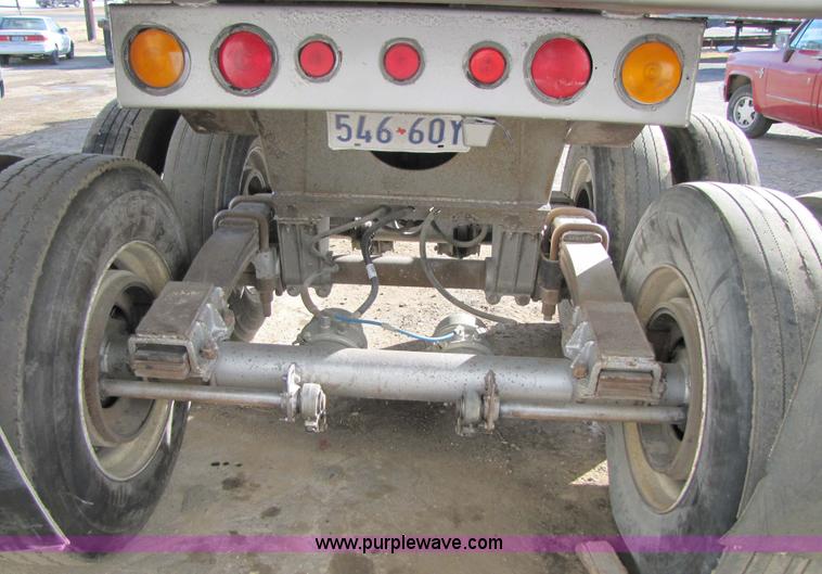 image for item 3519 1998 Clement LW3829 38' steel end dump trailer