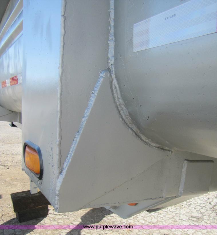 image for item 3519 1998 Clement LW3829 38' steel end dump trailer