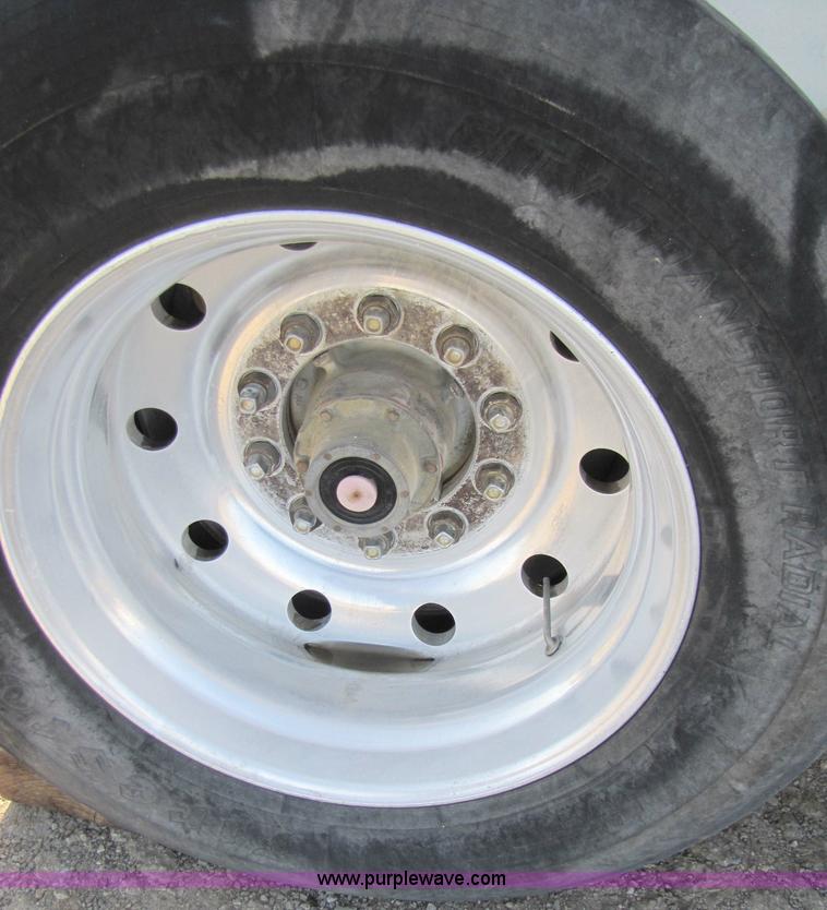 image for item 3520 1997 Clement LW3829 38' steel end dump trailer