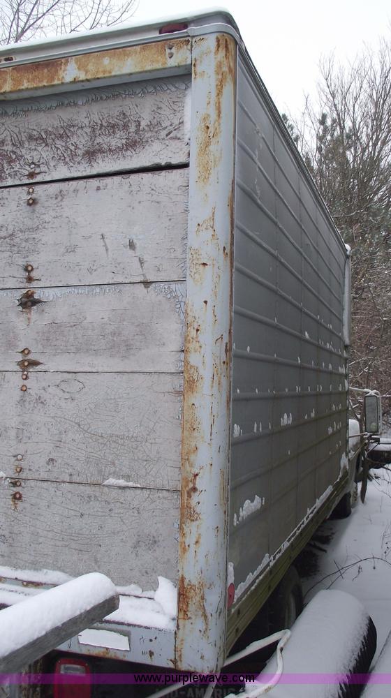 image for item 5456 1979 Chevrolet box truck