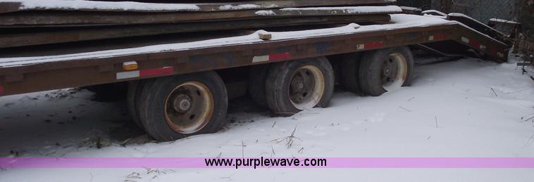 image for item 5457 1997 Overbuilt 20 ton triple axle tilt trailer