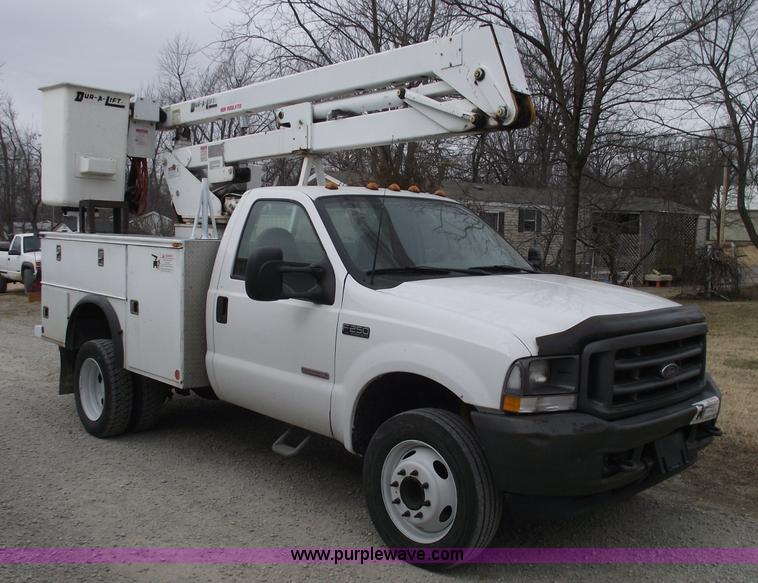 image for item 5465 2003 Ford F550 super duty bucket truck