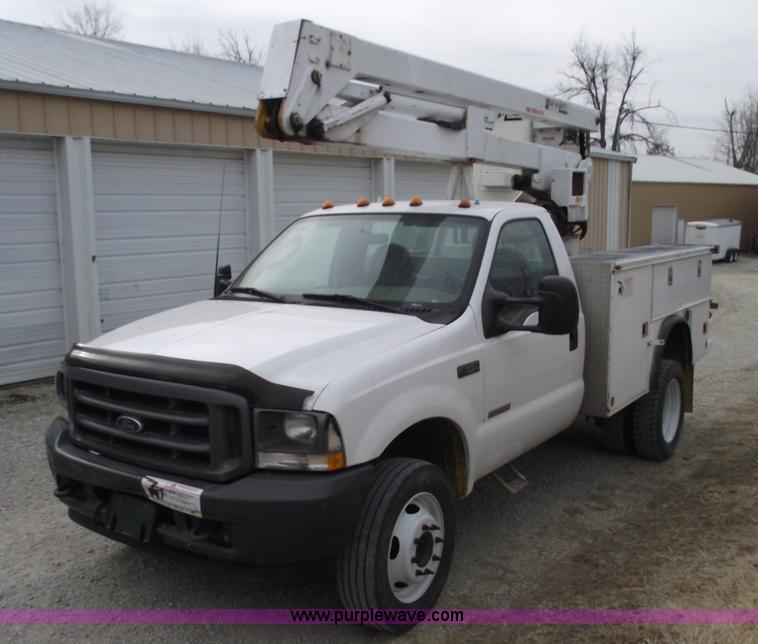 image for item 5465 2003 Ford F550 super duty bucket truck