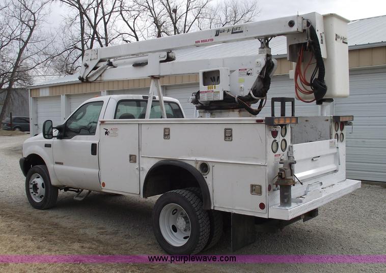 image for item 5465 2003 Ford F550 super duty bucket truck