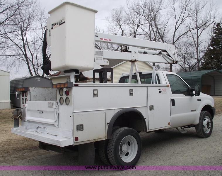 image for item 5465 2003 Ford F550 super duty bucket truck