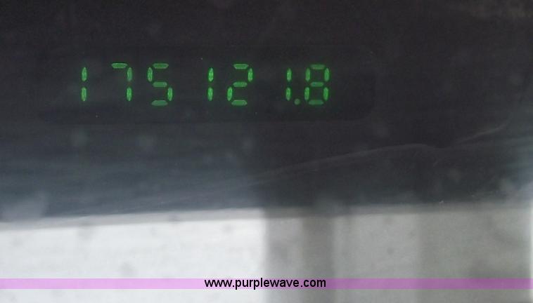 image for item 5465 2003 Ford F550 super duty bucket truck