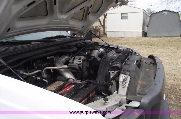 image for item 5465 2003 Ford F550 super duty bucket truck