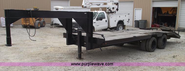 image for item 5466 1986 shop-built 24' gooseneck trailer