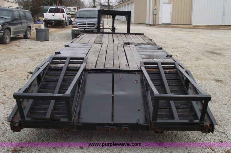 image for item 5466 1986 shop-built 24' gooseneck trailer