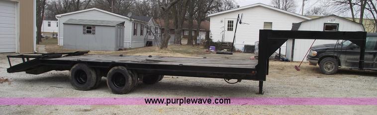 image for item 5466 1986 shop-built 24' gooseneck trailer