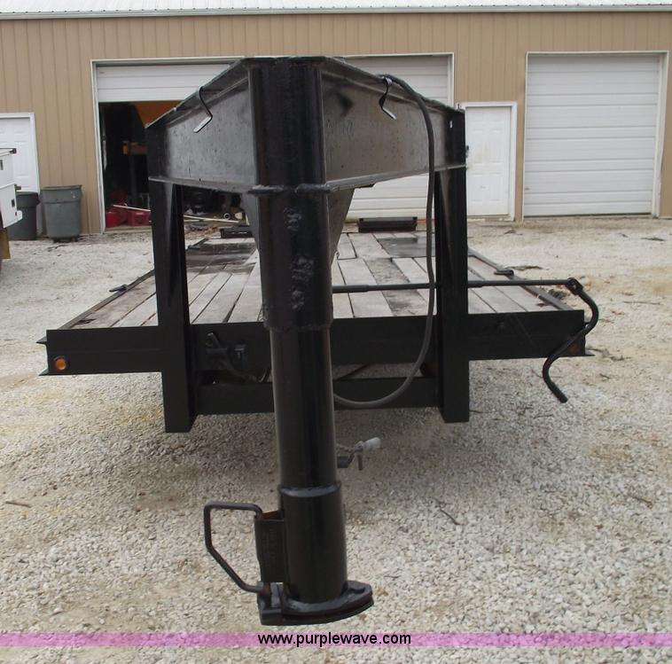 image for item 5466 1986 shop-built 24' gooseneck trailer