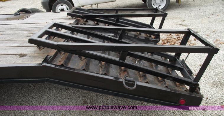 image for item 5466 1986 shop-built 24' gooseneck trailer