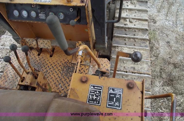 image for item 5468 Case 450B dozer