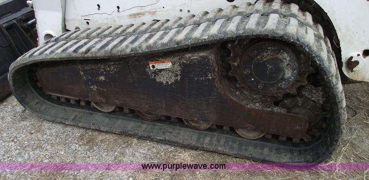 image for item 5469 2004 Bobcat T300