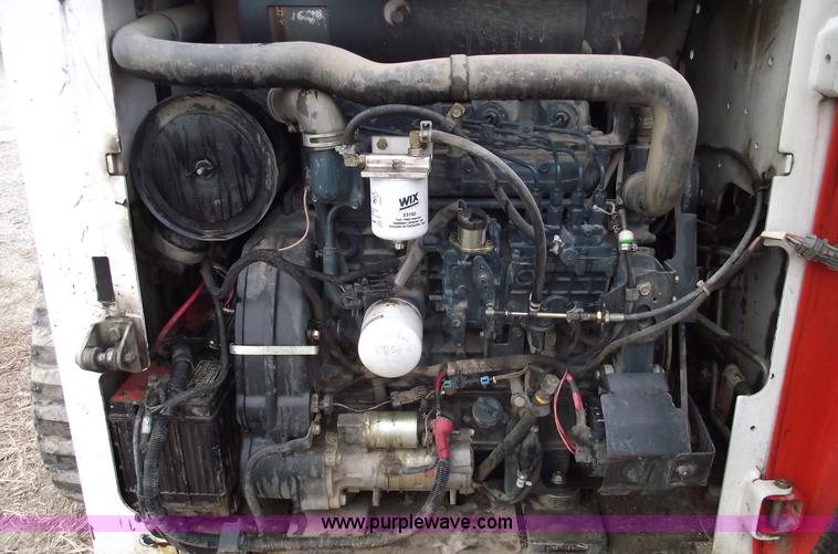 image for item 5469 2004 Bobcat T300