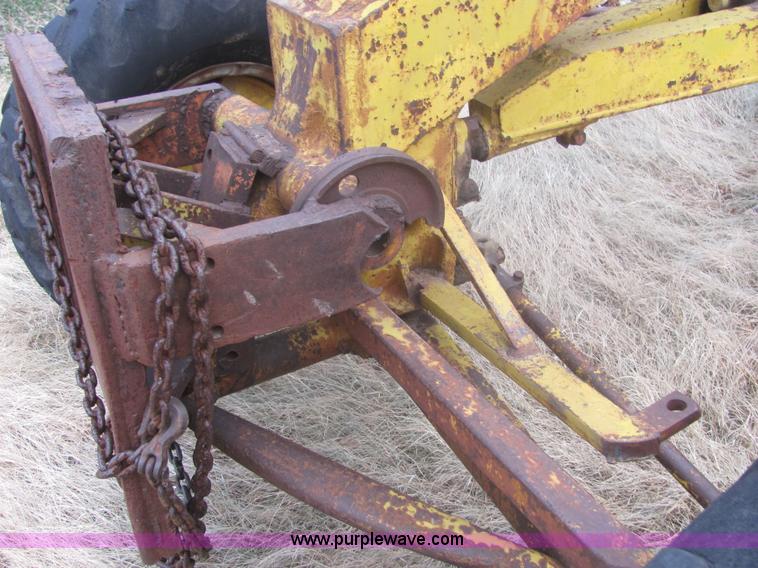 image for item 6768 Caterpillar Cat 12 motor grader