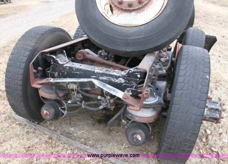 image for item 6770 Kenworth running gear