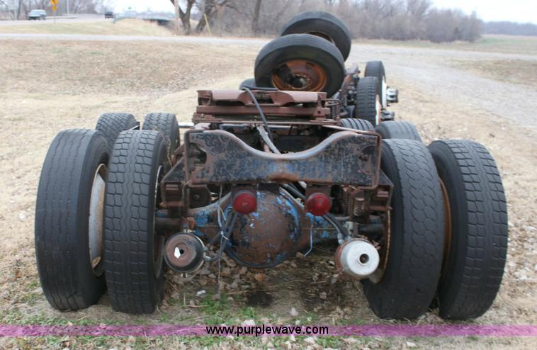 image for item 6771 Semi running gear