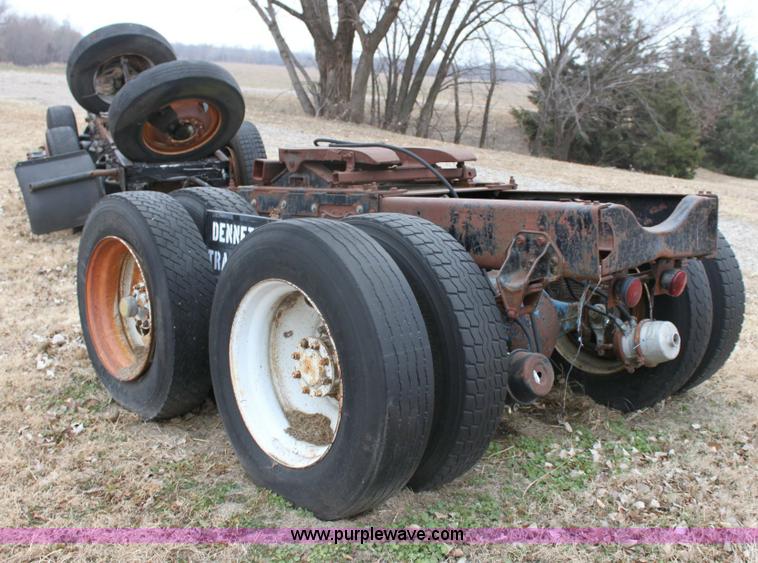 image for item 6771 Semi running gear