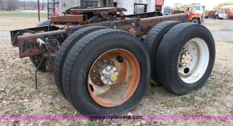 image for item 6771 Semi running gear