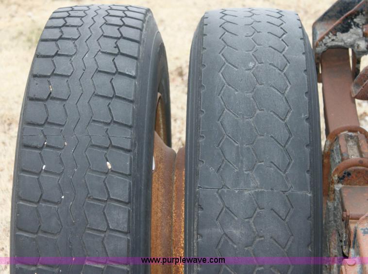 image for item 6771 Semi running gear