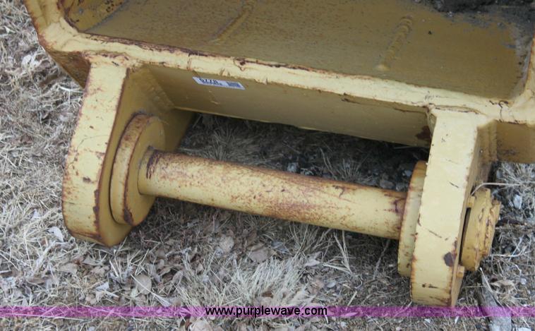 image for item 6778 ADCO excavator rock bucket